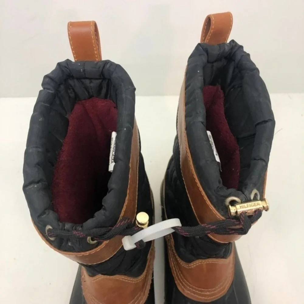 Tommy Hilfiger Women's Arcadia navy Snow Boot